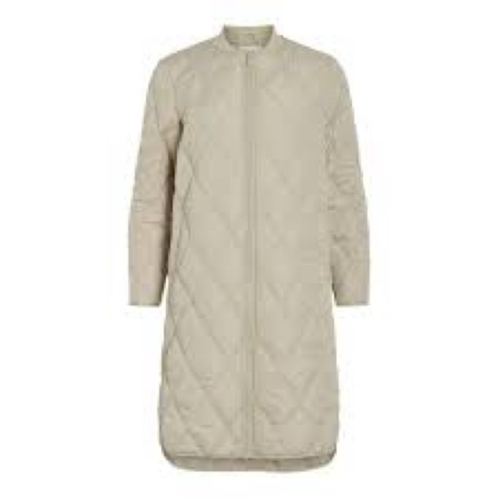 Vero Moda Natalie Lightweight Quilted Coat
Oatmeal Ladies Small NWOT - Picture 2 of 8